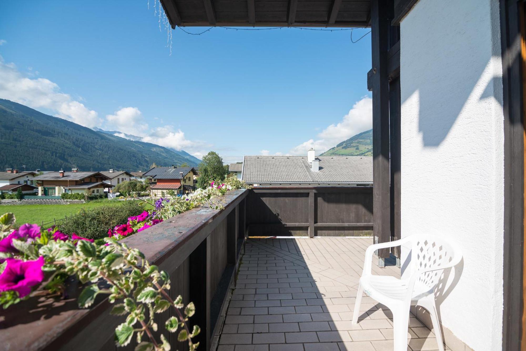 Haus Brandeck Hotel Uttendorf Room photo